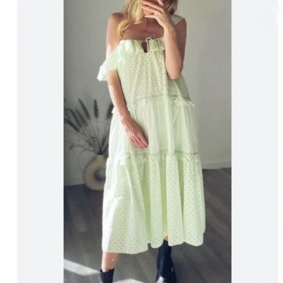 NEW Zara Mint Green Eyelet Embroidered Midi Dress Size Small - Picture 1 of 14